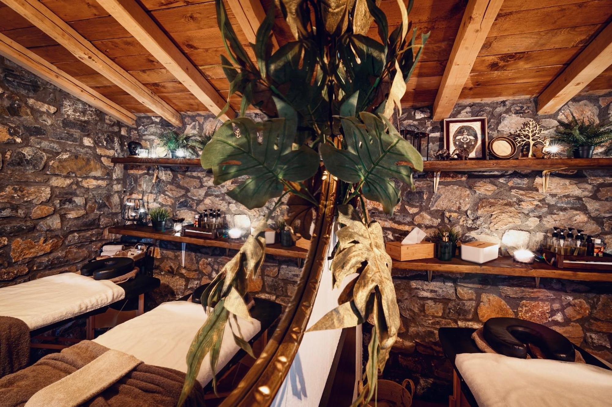 4 Seasons Premium Chalet Agios Athanasios  Bagian luar foto
