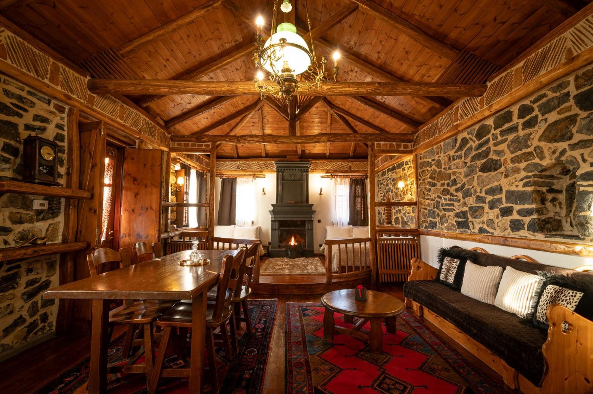 4 Seasons Premium Chalet Agios Athanasios  Bagian luar foto