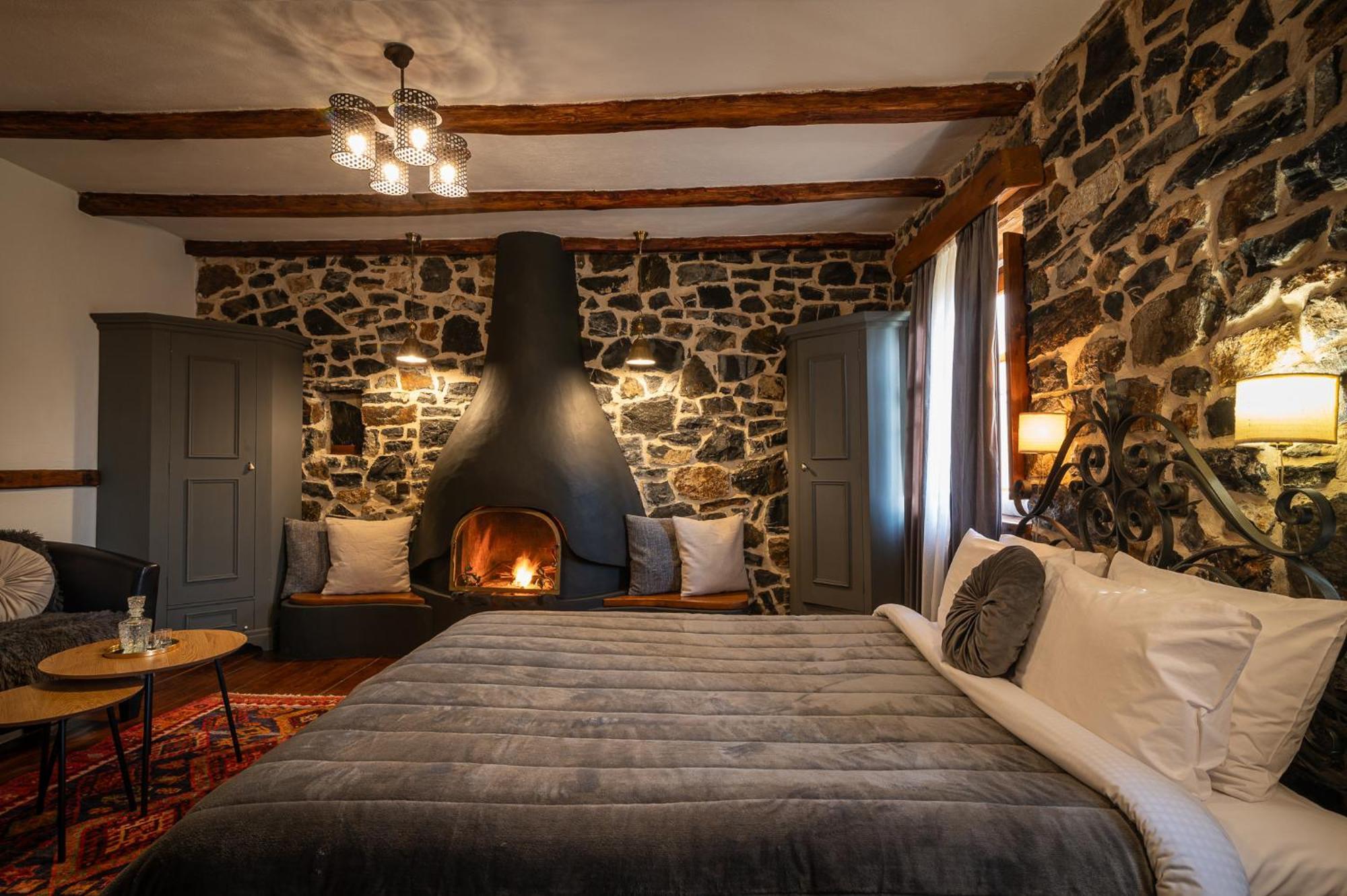 4 Seasons Premium Chalet Agios Athanasios  Bagian luar foto