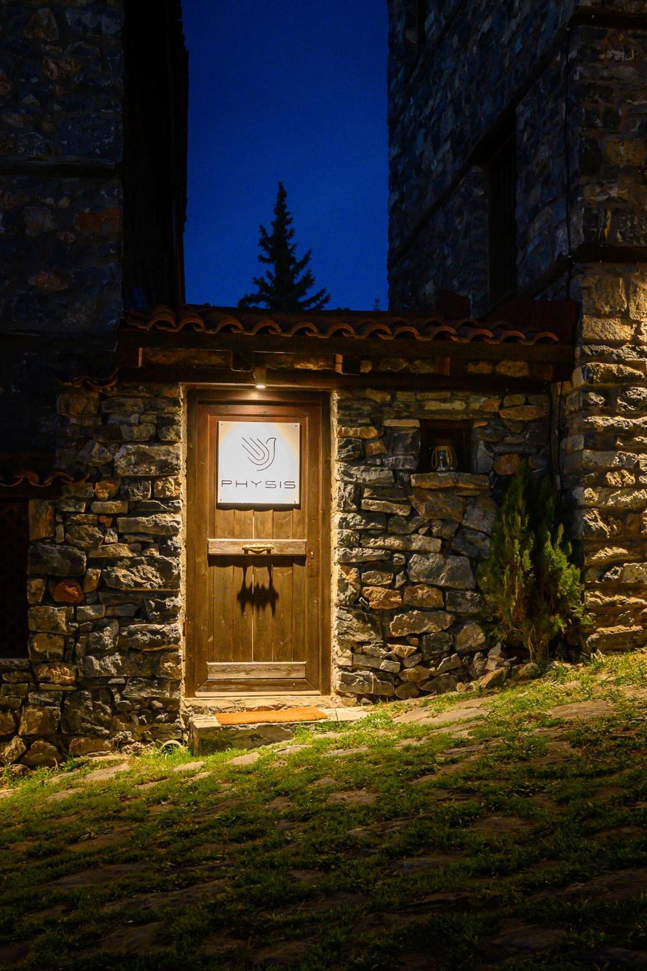 4 Seasons Premium Chalet Agios Athanasios  Bagian luar foto