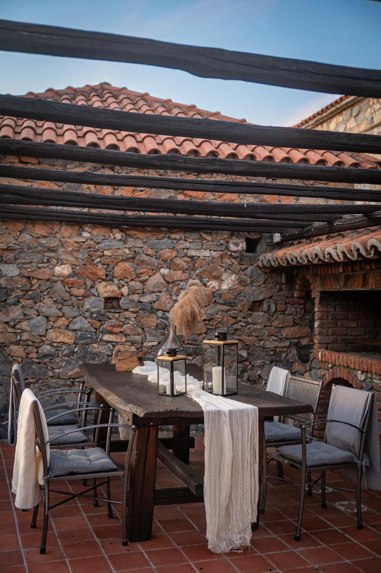 4 Seasons Premium Chalet Agios Athanasios  Bagian luar foto