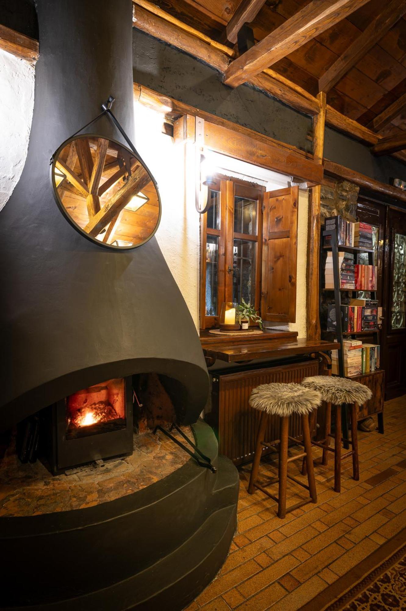 4 Seasons Premium Chalet Agios Athanasios  Bagian luar foto
